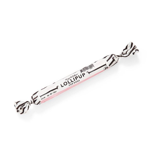 Tjurmuskeln är fint inslagen i papper, likt en polkagris