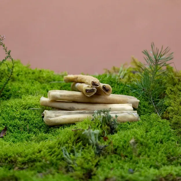 Hundtugg av nöthud med fyllning.