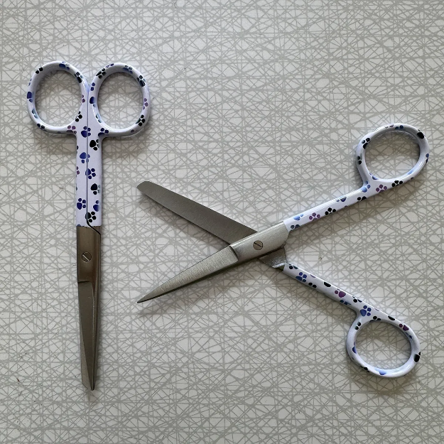 Perfekt liten sax till din nose work