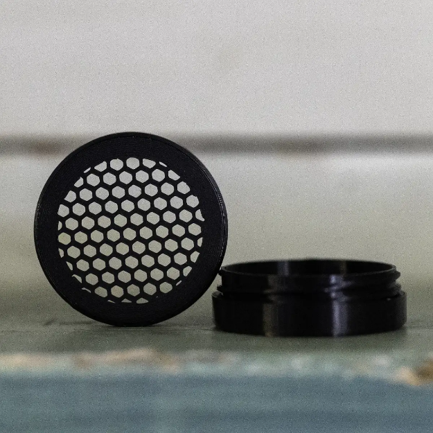 Dofthållare Honey till nose work.