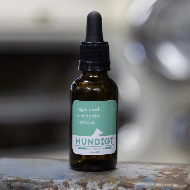 Lagerblad hydrolat till Nosework till nosework i 30 ml brun flaska.